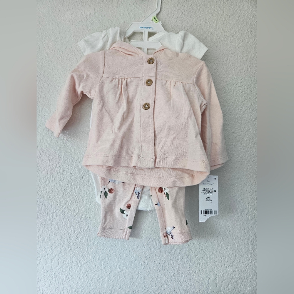 NWT carters 3 piece baby set, 3 months